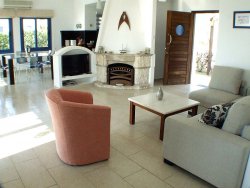 Kissonerga Beachfront